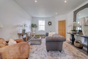 Lounge- click for photo gallery